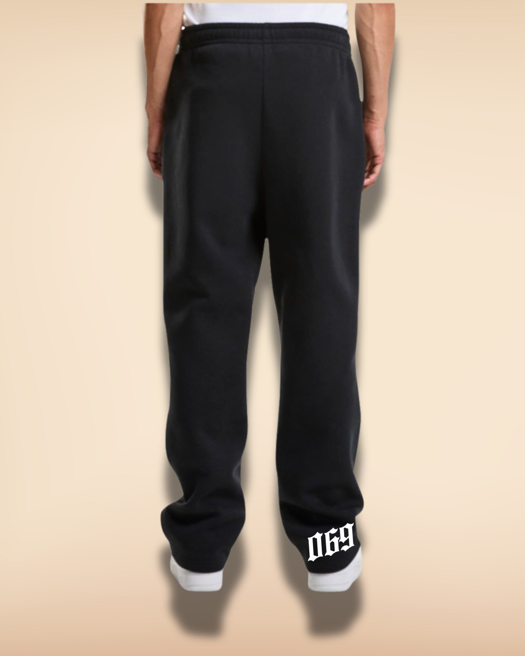 Fluffy Trackpants in verschiedenen Farben – Relaxed Fit. Real Comfort.