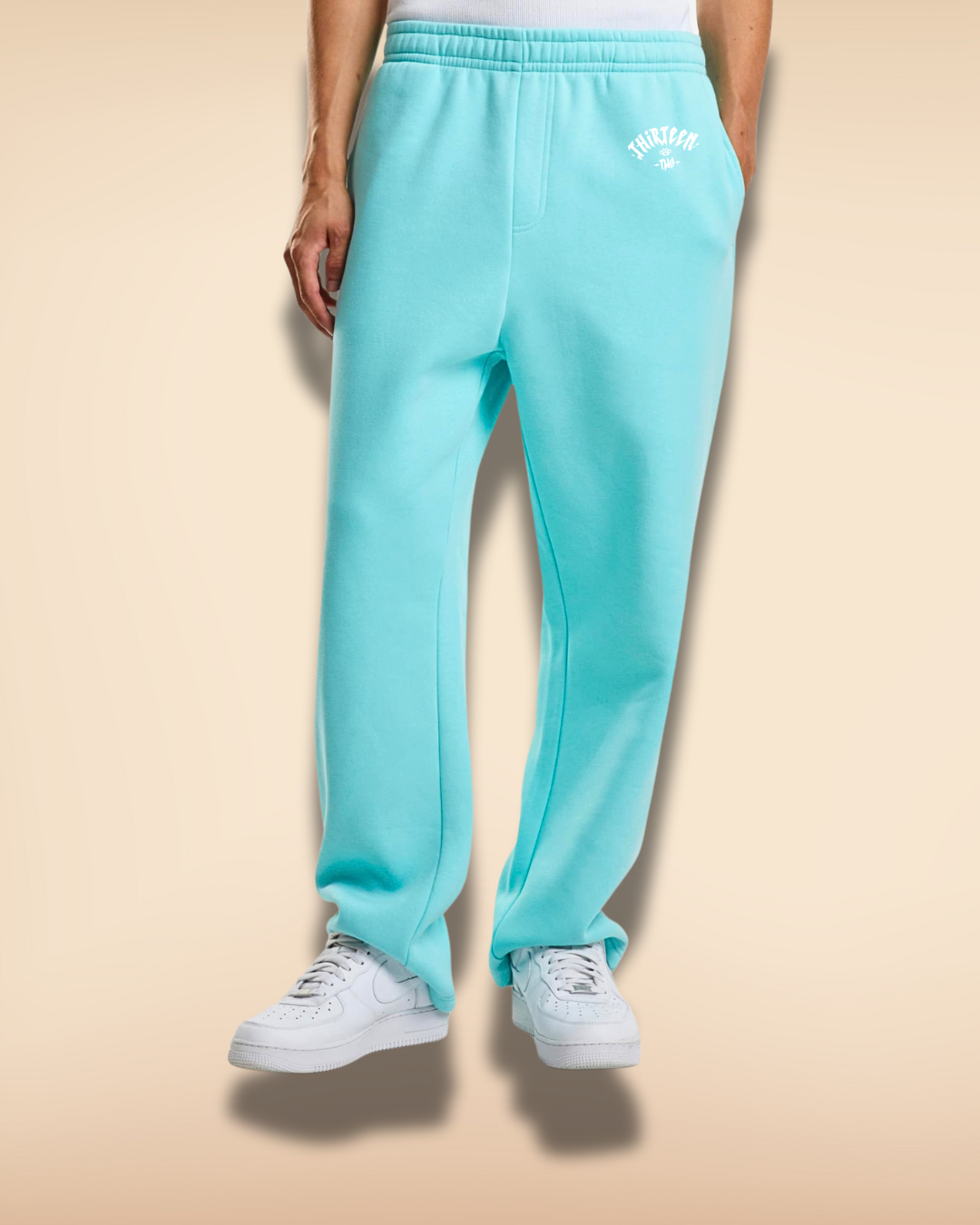 Fluffy Trackpants in verschiedenen Farben – Relaxed Fit. Real Comfort.