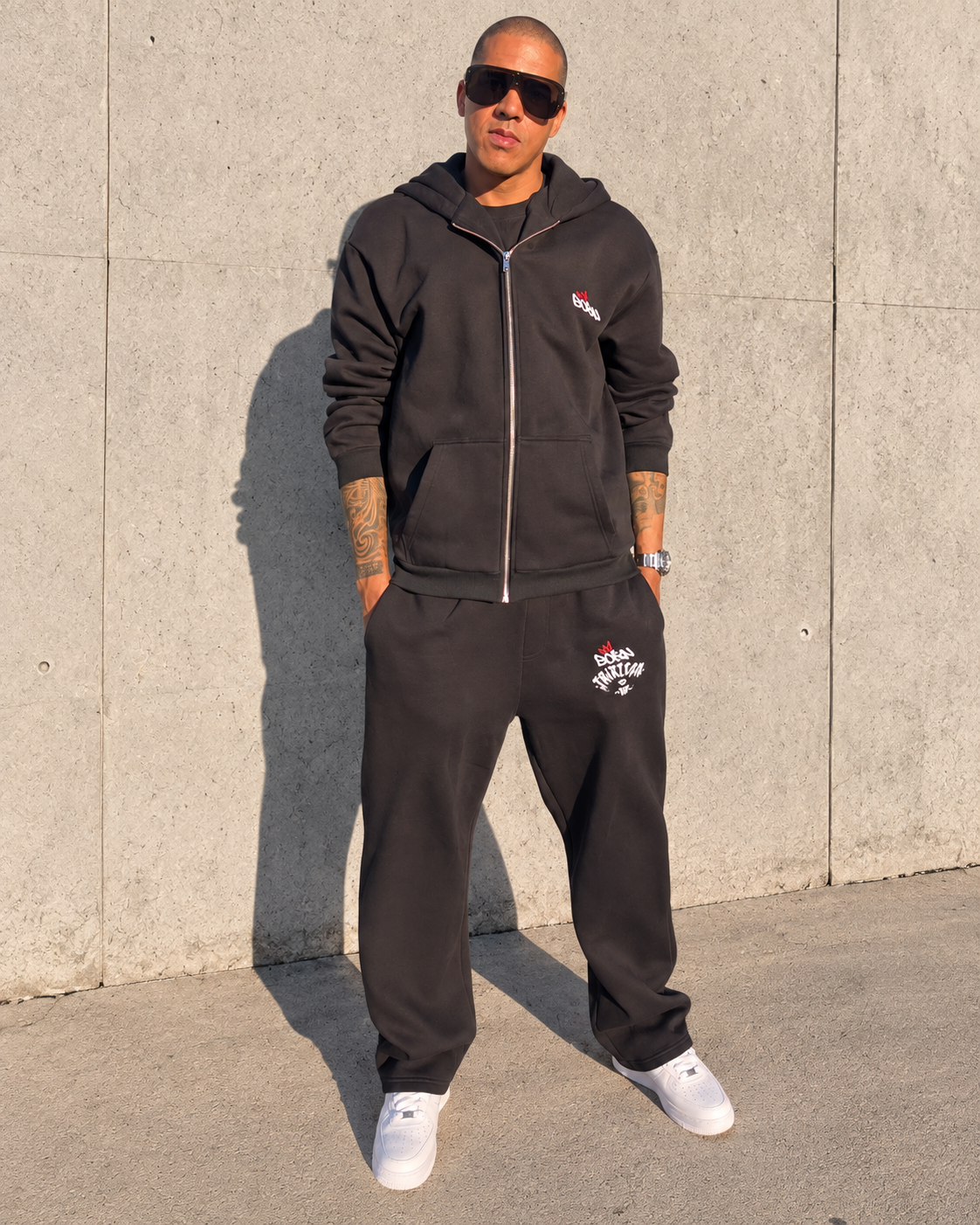 Born - Crown Loose Pants